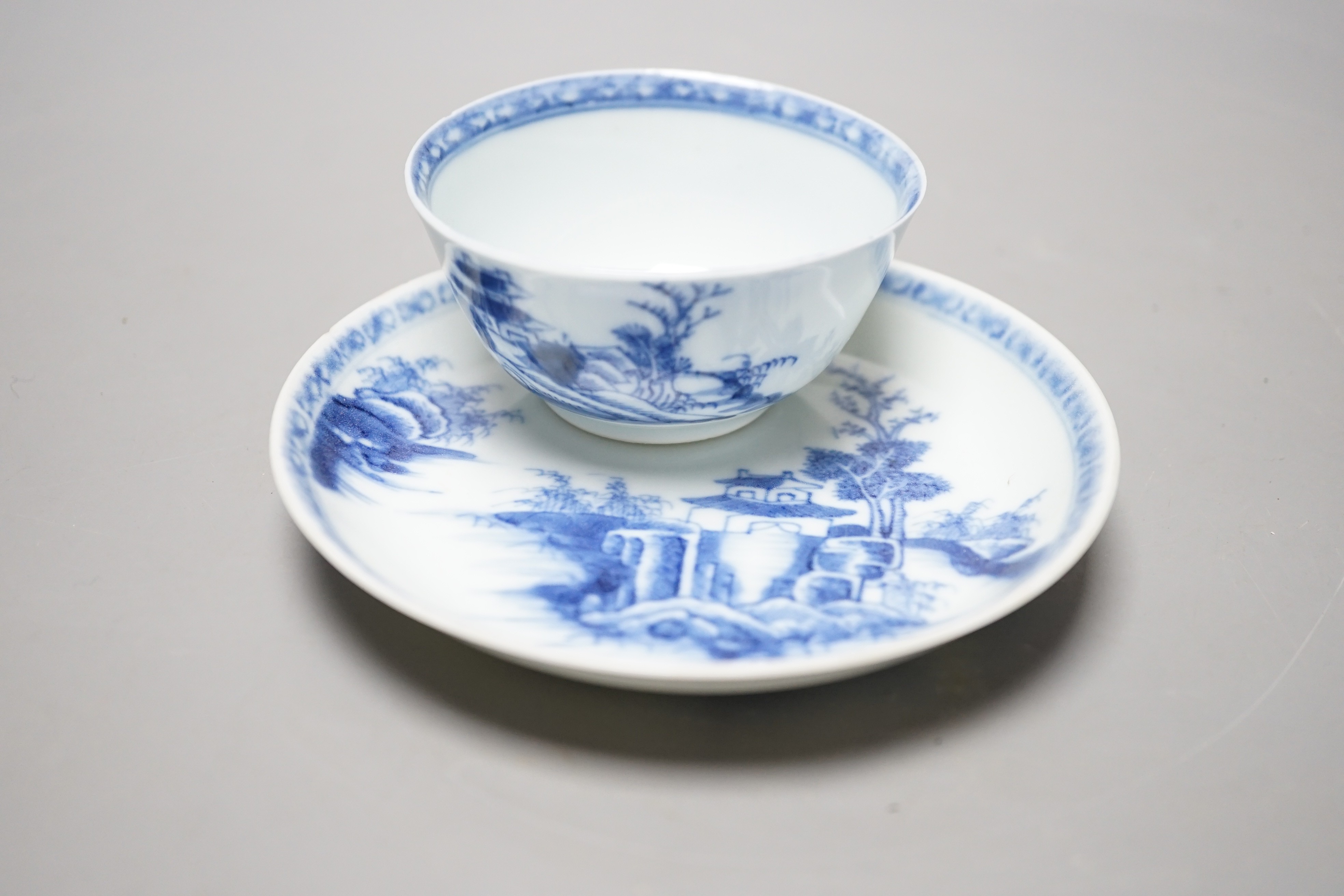 A Chinese Nanking cargo teabowl and saucer, Qianlong period